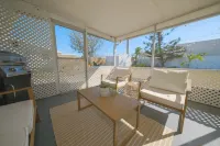 Venice Villa - Minutes to Beaches + Pool