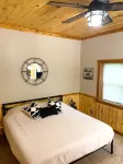 Year Round Dog-Friendly Lake Cabin on Atv & Snowmobile Trails - Outing, MN