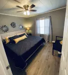 The Blue House - Central location!