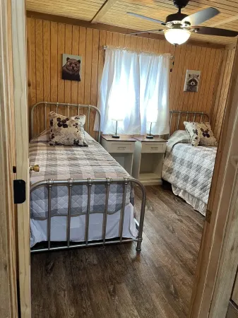 Bixby Cove Cabin #1 with boat dock access!  Outdoor seating and firepit!