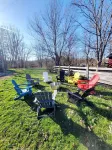 Historical, Updated Farm House, 15 Acres, 2 Creeks & Close to IT All!!! Hotel a 