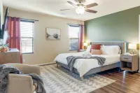 Modern Home Near Rose District: KING Bed, Hot Tub