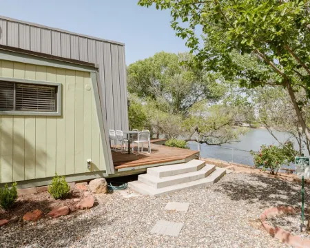 Waterfront A-Frame w/Mtn View, Pool, <15Min to Old Town, Jerome, Vineyards Hotels in Cottonwood-Verde Village