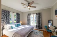 Humble Digs—Location, bikes, fire pit, foosball