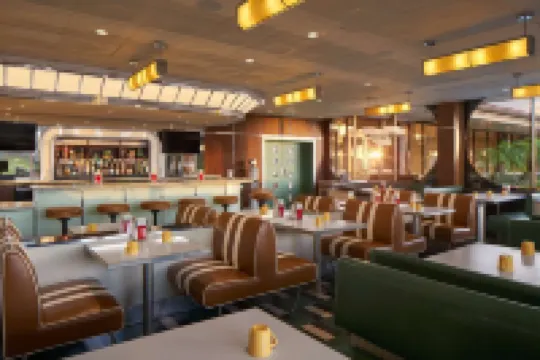 POSHPADZ PGA GOLF VILLA VERDE - Free WiFi Close to Beach