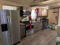 The Big Tiny White House