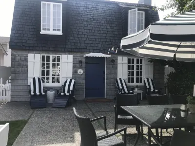 BlueDoor Cottage- A Balboa Island Favorite w AC! Hotel dekat Environmental Nature Center