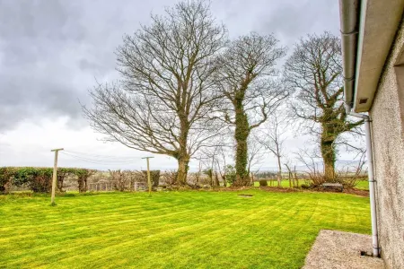 Cosy cottage in the country with beautiful views