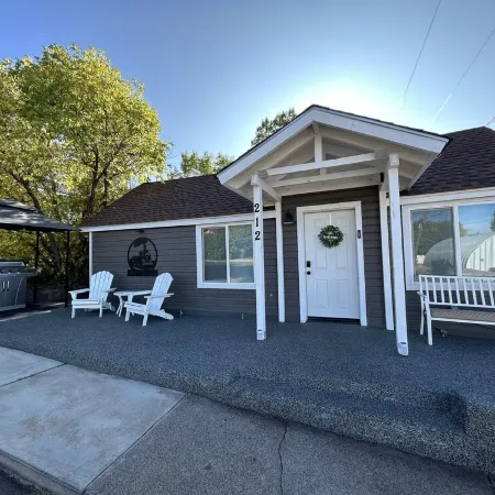 *Remodeled* Taber Street Railroad House