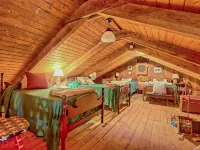 Mountaintop log cabin w/ wood stove hot tub and grill near Lake Chatuge Hotels in Towns County