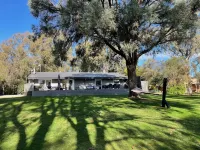 Riverside beauty, water sports galore, family fun and endless space! Hotels in Nagambie