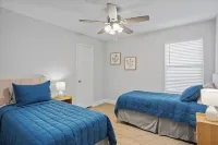 Recently Renovated Bright and Comfy 3BR 2BA, centrally located in West Mckinney