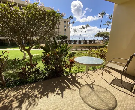 Popular Ground Floor Unit at OCEANFRONT RESORT in Kihei! Great rates. Отели рядом с достопримечательностью «КИХЕИ БЭЙ СЕРФ»