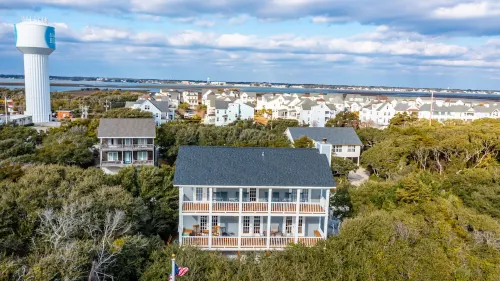 Ocean View Home-Easy Walk to Beach/Shops/Food-Pet Friendly-Just Off Ocean Ridge