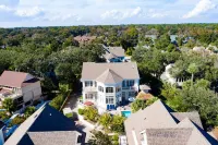 2nd Row luxury home with pool, tiki bar, private beach boardwalk- 30 Knotts Way