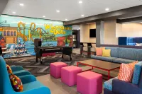 Tru by Hilton Wisconsin Dells Hotels in Sauk County