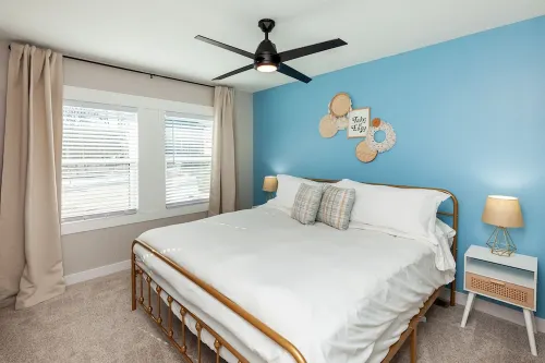 Modern Boho Townhome w/Hidden Reading Nook Near Downtown Des Moines!