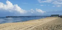 Adorable Beach Box, Very short walk to the beach Access!