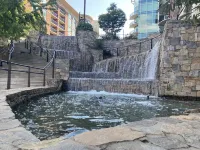 Riverwalk Falls-lovely one bedroom condo