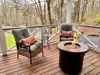 MODERN FARMHOUSE