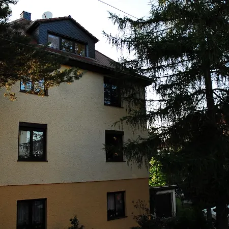 Romantic attic apartment in beautiful Laubegast neighbourhood in Dresden