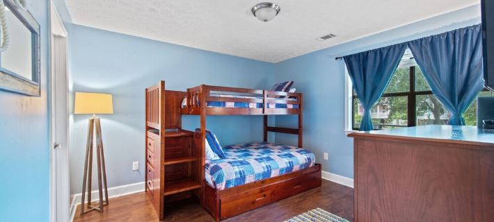 2 Bedroom First Floor - Renovated Condo - 1 Block to Beach Deal Dates 7/29-8/1 Hotels in Surfside Beach