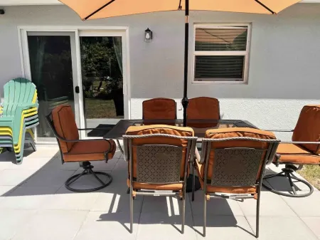 Turtles Nest. A realaxing retreat. Beaches, Golf, Fishing, Waterfront Dining.