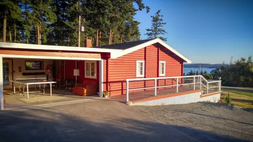 Cedar Orchard Cabin.