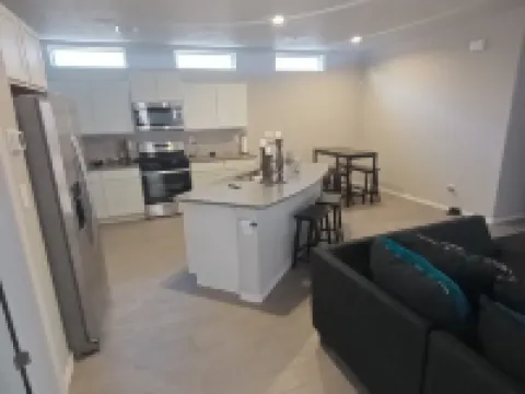 New clean safe place to stay  25 minutes from Albuquerque. Hotels in Valencia County