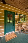 Relaxing cabin getaway only minutes from the Blue Ridge Parkway. Pet friendly!