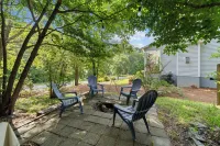 Cozy Pinehurst 2BR Apartment w/3 Beds • Across from Pinehurst #6 • Firepit