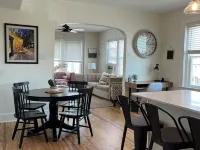Newly renovated in the heart of Kennett Square. 3 miles from Longwood Gardens Hoteles en Kennett Square