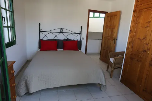 Villa feet in the water, really!