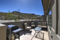 Red Rock Oasis! Close to Adventure! Family Friendly! Amazing Pool!