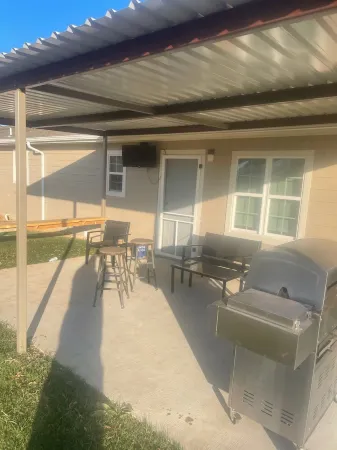 Condos at Lake Texoma, Buncombe Creek Отели в г. Marshall County