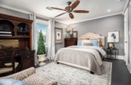 SPEND YOUR SPRING BREAK IN A HOT TUB/HEATED POOL on the ISLAND!