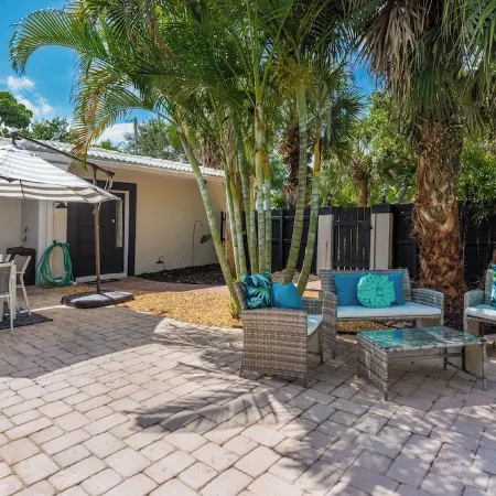Luxury Delray Beach 4/3 Heated Pool & Spa Home - 2 King Masters
