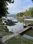 Lake Front Cabin in Quiet Cove