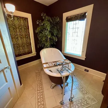 The Reunion and Getaway House! Lovely home where everyone gets their own space!