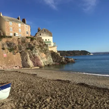 HOWTON COTTAGE - village cottage on coast path next to beaches
