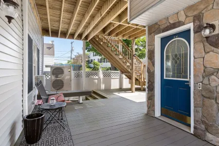 Experience Saco in Style: Elegant, Newly Upgraded Home