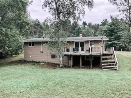 Riverside Road - Explore MQT