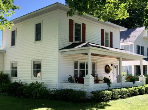 House located in downtown Frankfort • 5 blocks from Lake Michigan!