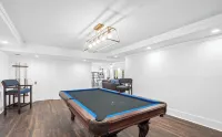 NEW Luxury Lakefront Home with Swim Dock, Hot Tub and Pontoon Rental