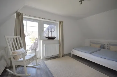 Vacation home Baltic Sea for 4 - 6 pers. in quiet top location - 200 m to the beach