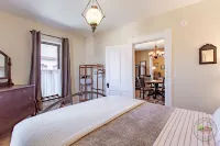 Sugar River Suite - Your Sweet Escape in the Heart of it All!