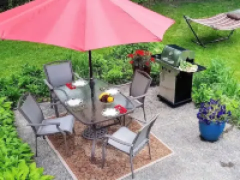 Private Giant Luxury Creekside Home - Serenity Hotels in Catskill