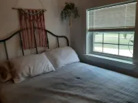 Quiet country cabin just 30 minutes from Austin Airport