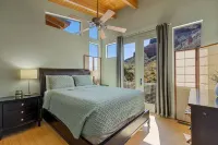Modern Masterpiece with Paint Red Rock Views in Oak Creek Canyon near Slide Rock