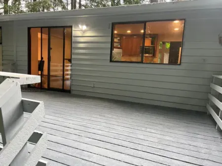 House in Private & Quiet Area Отели в г. Федерал-Уэй